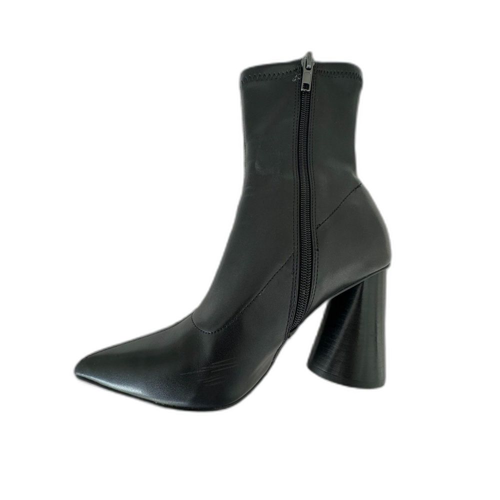 Steve Madden Chunky Heel Booties/BLK/Excellent Cond!/7 - Picture 2 of 9